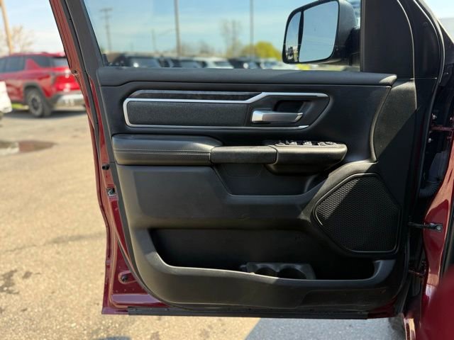 Used 2019 RAM 1500 Big Horn AWD/4WD image 11