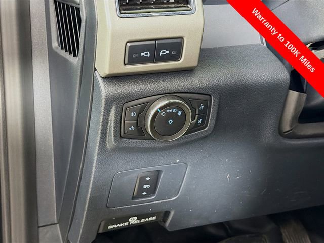 Certified 2022 Ford F250 Lariat w/ Black Appearance Package image 11