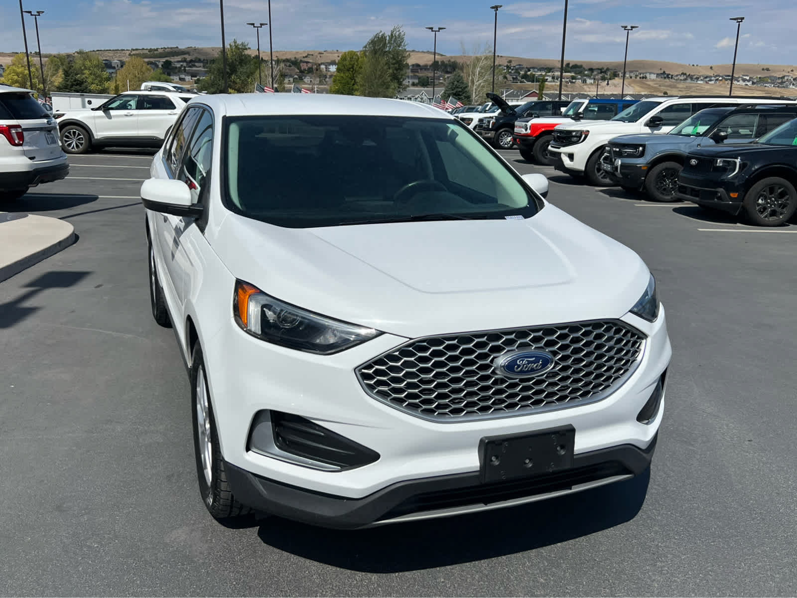 Certified 2024 Ford Edge SEL AWD/4WD image 4