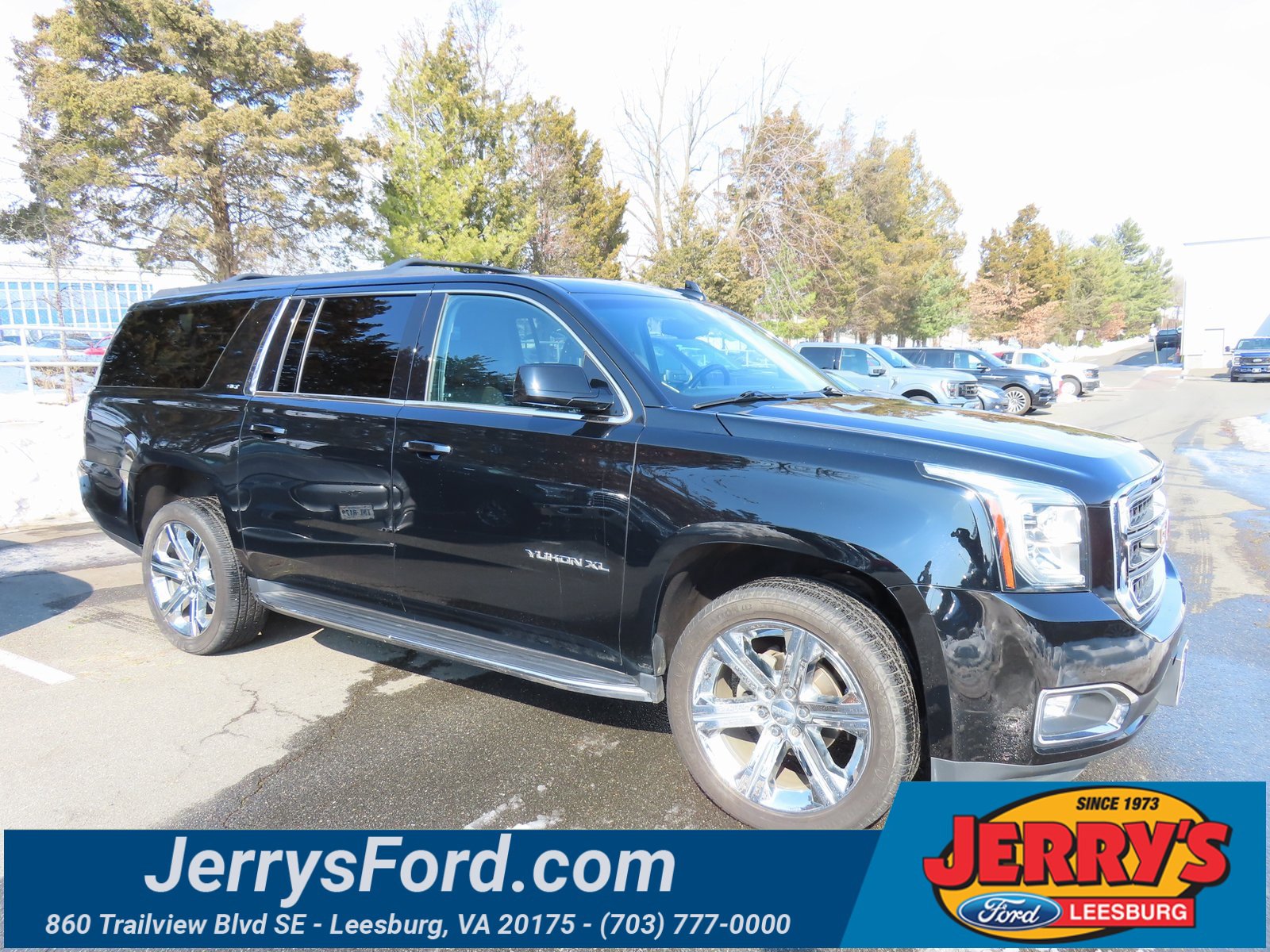 Used 2019 GMC Yukon XL SLT image 1