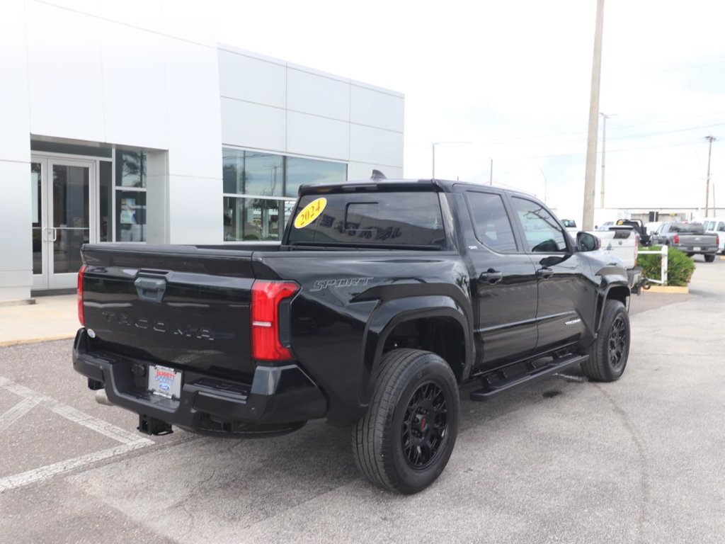 Used 2024 Toyota Tacoma SR5 w/ SR5 Upgrade Package RWD image 15
