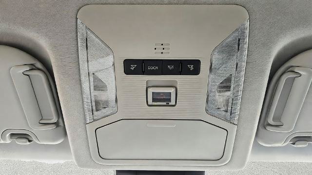 Used 2025 Toyota RAV4 XLE FWD image 16
