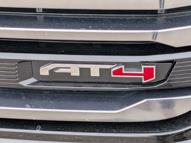 Used 2023 GMC Sierra 1500 AT4 w/ AT4 Premium Package AWD/4WD image 12