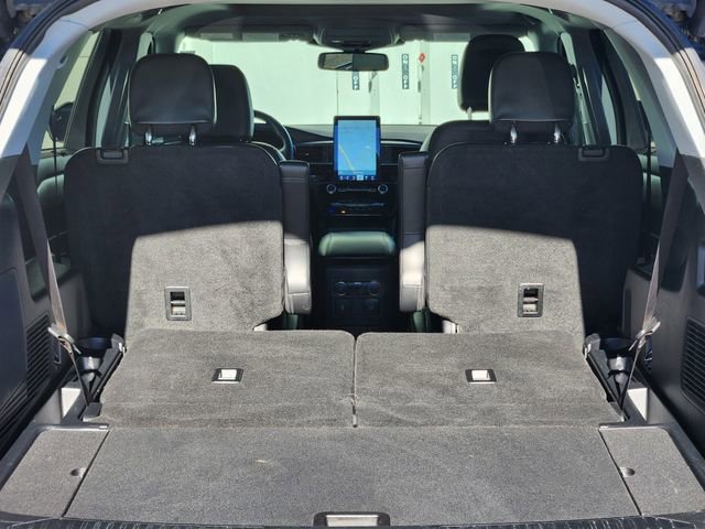 Certified 2023 Ford Explorer Limited w/ Limited Technology Package image 20