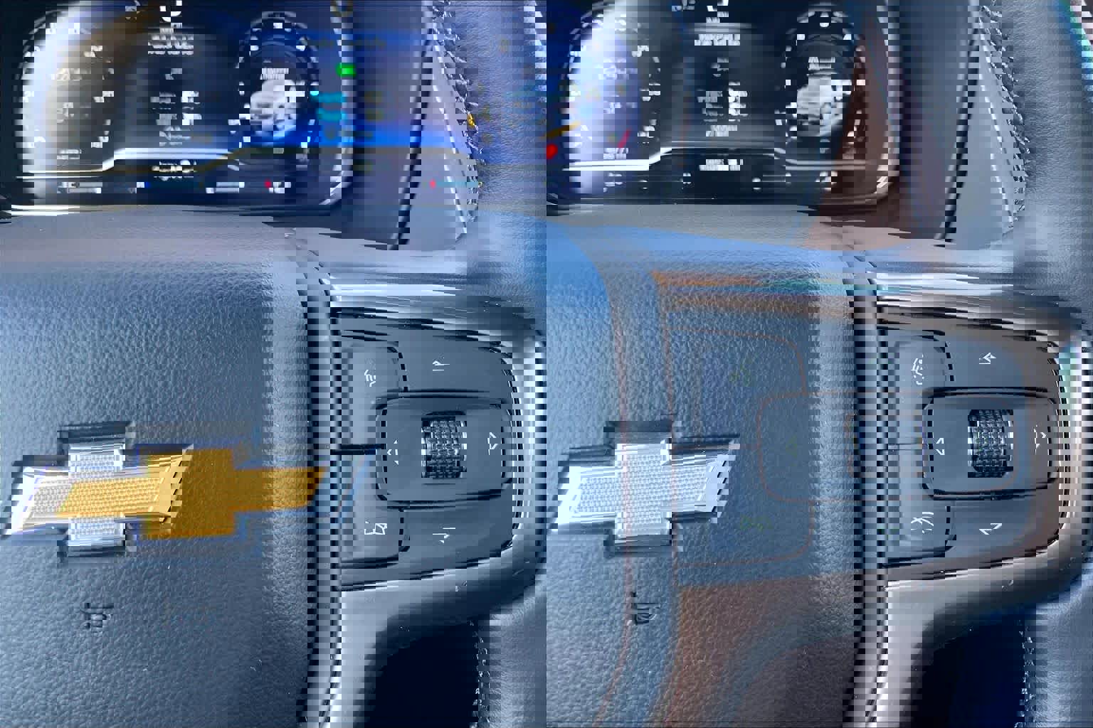 Used 2024 Chevrolet Tahoe High Country w/ Premium Package image 24