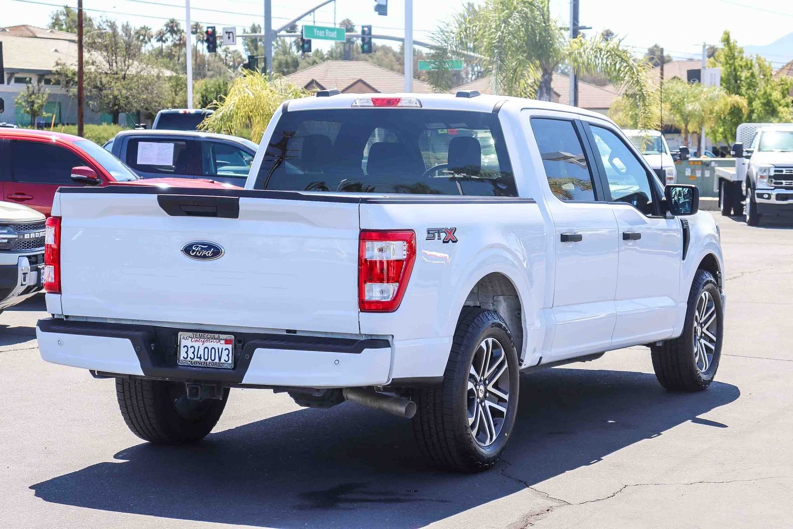 Certified 2023 Ford F150 XL w/ STX Appearance Package RWD image 4