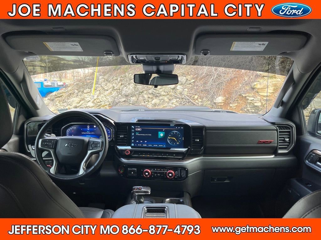 Used 2022 Chevrolet Silverado 1500 LT Trail Boss w/ LT Trail Boss Premium Package image 12