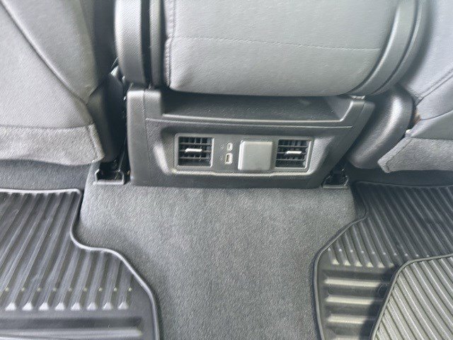 Used 2025 Chevrolet Silverado 1500 LT image 28