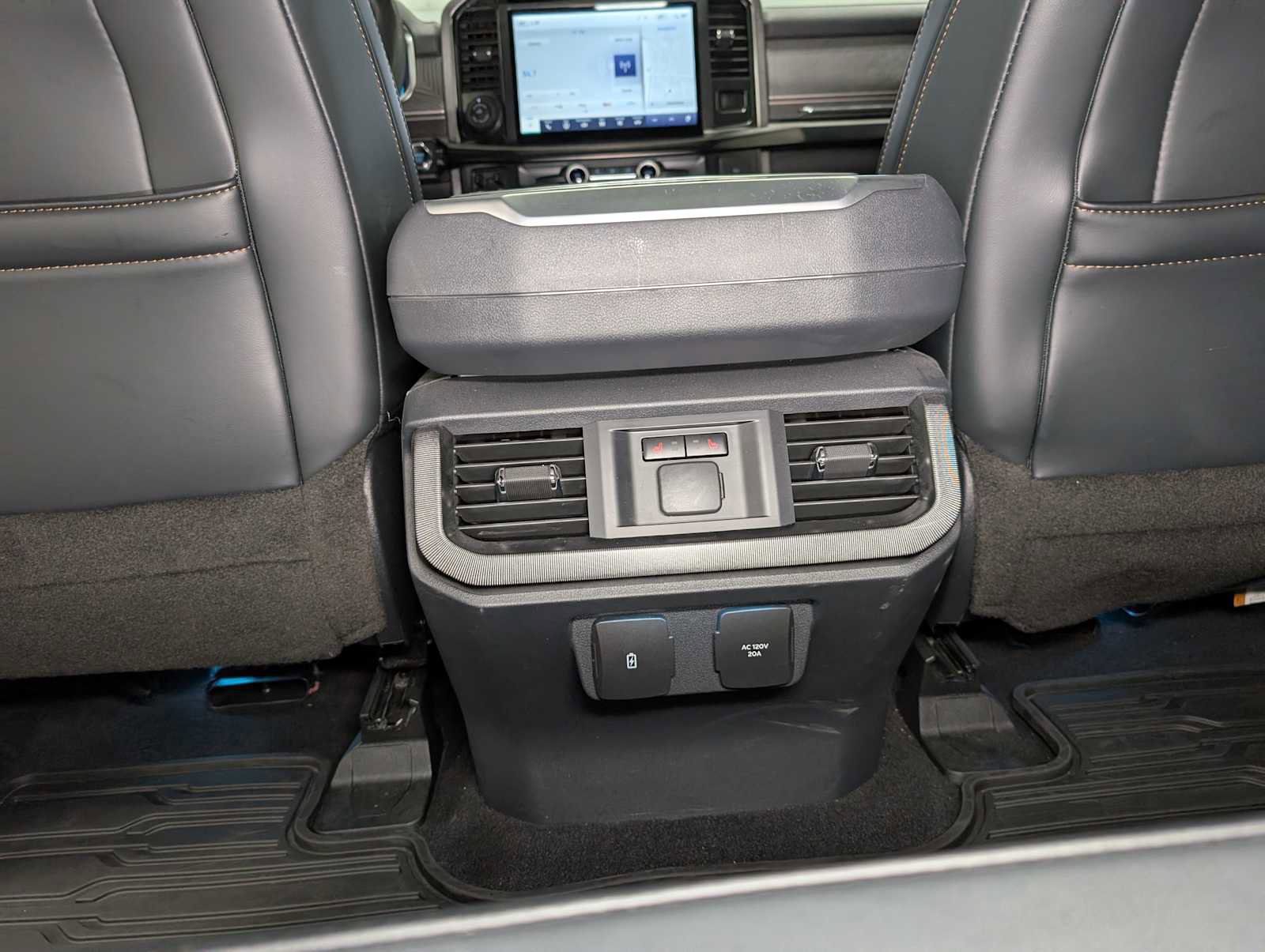 Certified 2023 Ford F150 Platinum w/ Equipment Group 701A High image 23