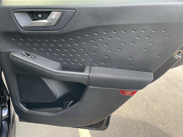 Certified 2020 Ford Escape SE AWD/4WD image 12