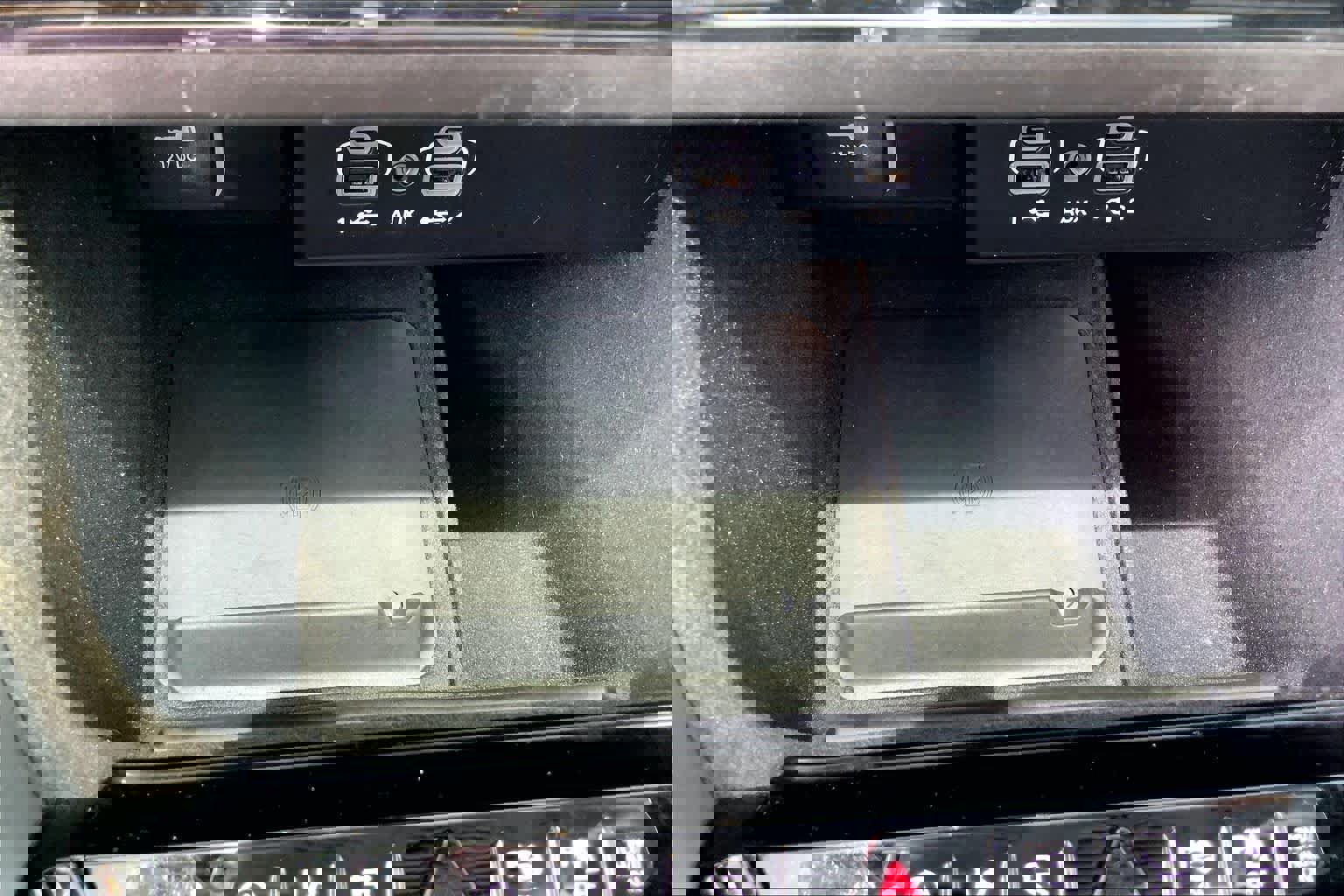 Used 2024 Jeep Wagoneer L Series II w/ Convenience Group I image 35