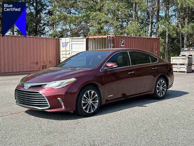 Used 2017 Toyota Avalon XLE Plus FWD image 1