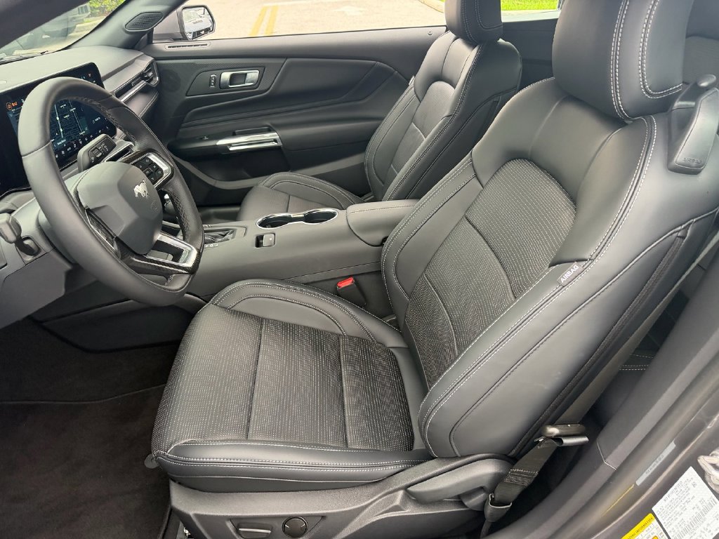 Certified 2026 Ford Mustang Premium RWD image 10