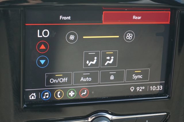 Used 2022 Chevrolet Traverse LS FWD image 20