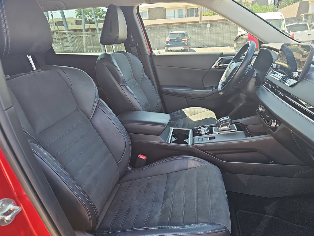 Used 2022 Mitsubishi Outlander SE AWD/4WD image 10