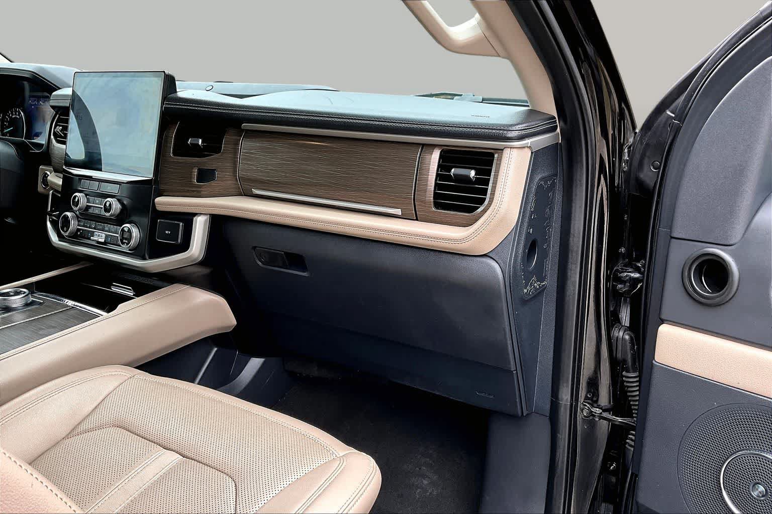 Certified 2023 Ford Expedition Max Limited AWD/4WD image 19