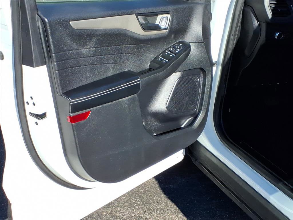 Certified 2022 Ford Escape SE image 20