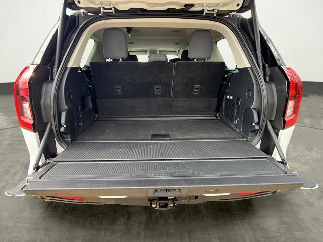 Certified 2025 Ford Expedition Active image 19