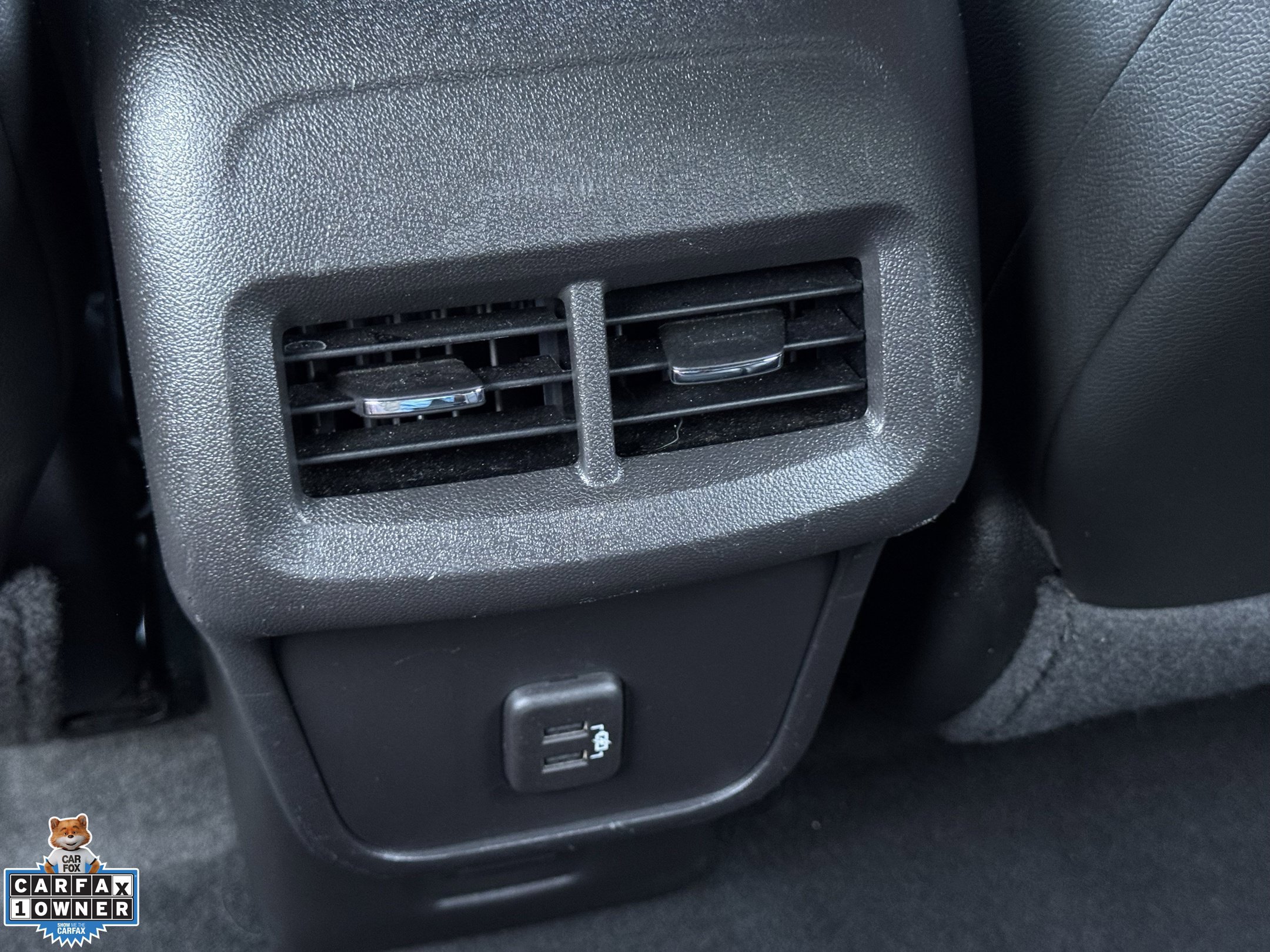 Used 2024 Chevrolet Equinox RS w/ RS Leather Package FWD image 31