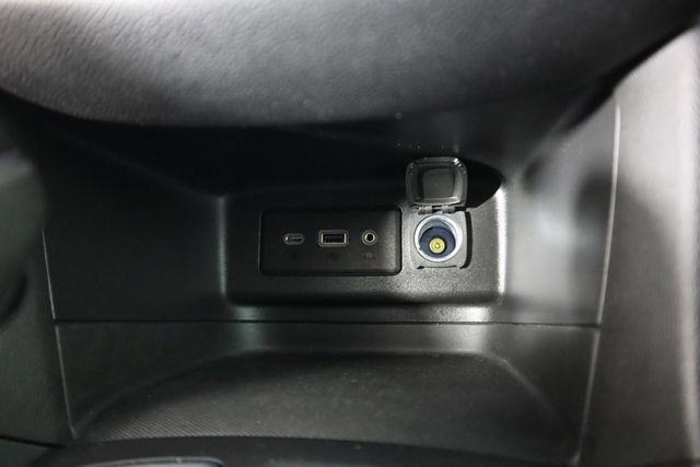 Used 2020 Chevrolet Equinox LT w/ Driver Convenience Package AWD/4WD image 47