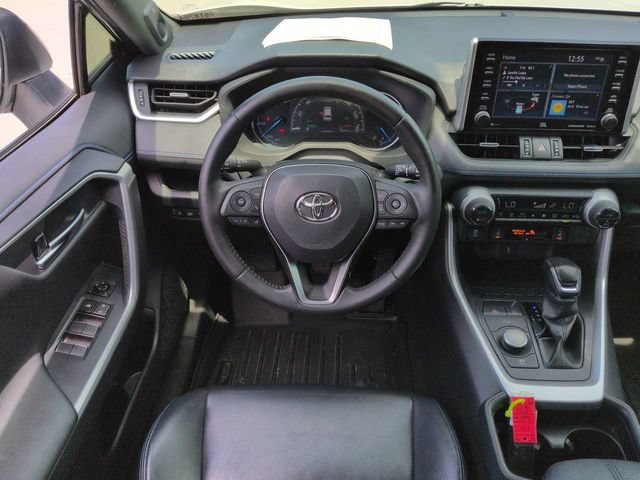 Used 2020 Toyota RAV4 XSE w/ XSE Grade Weather Package AWD/4WD image 18