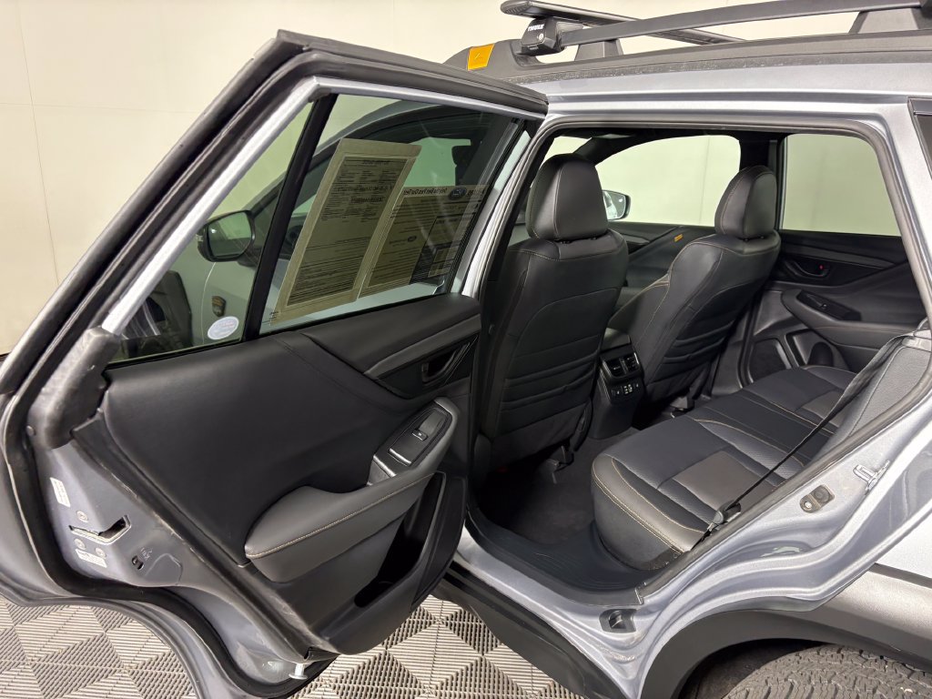 Used 2025 Subaru Outback Wilderness AWD/4WD image 28