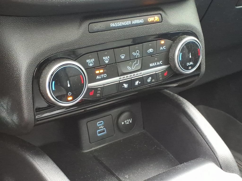 Certified 2022 Ford Escape SEL AWD/4WD image 13