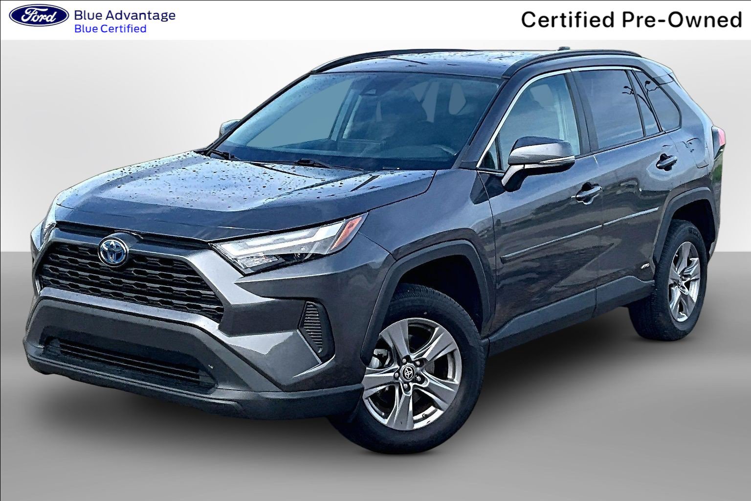 Used 2024 Toyota RAV4 LE AWD/4WD image 13