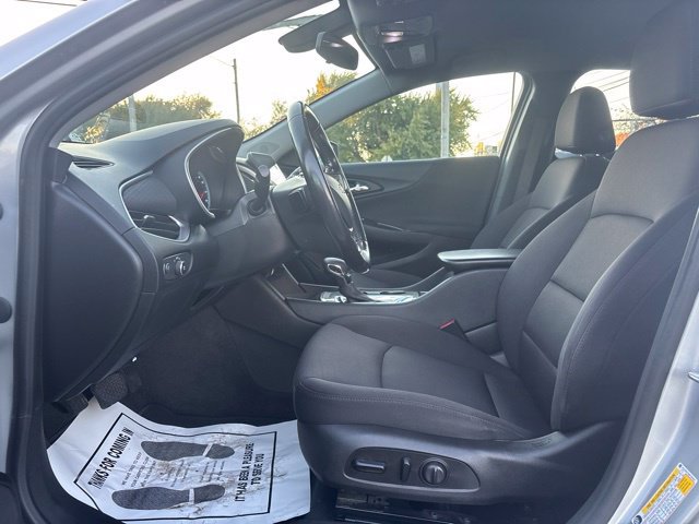 Used 2021 Chevrolet Malibu RS FWD image 10