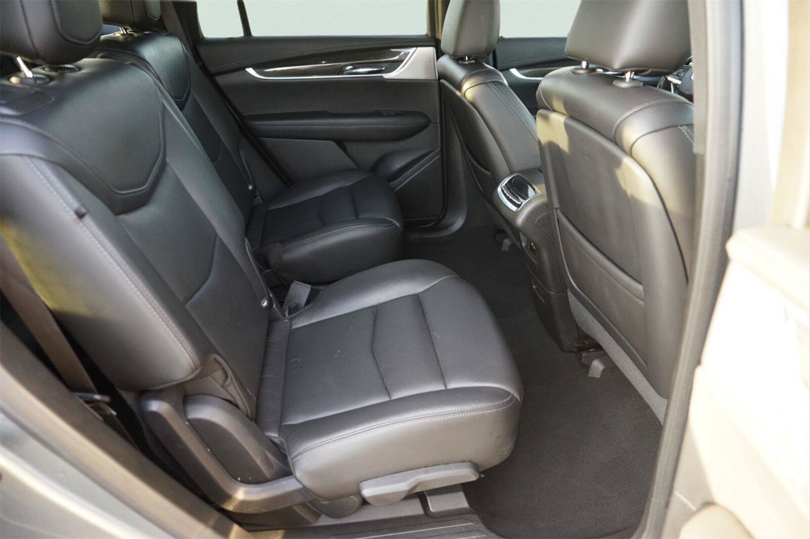 Used 2020 Cadillac XT6 Sport AWD/4WD image 18