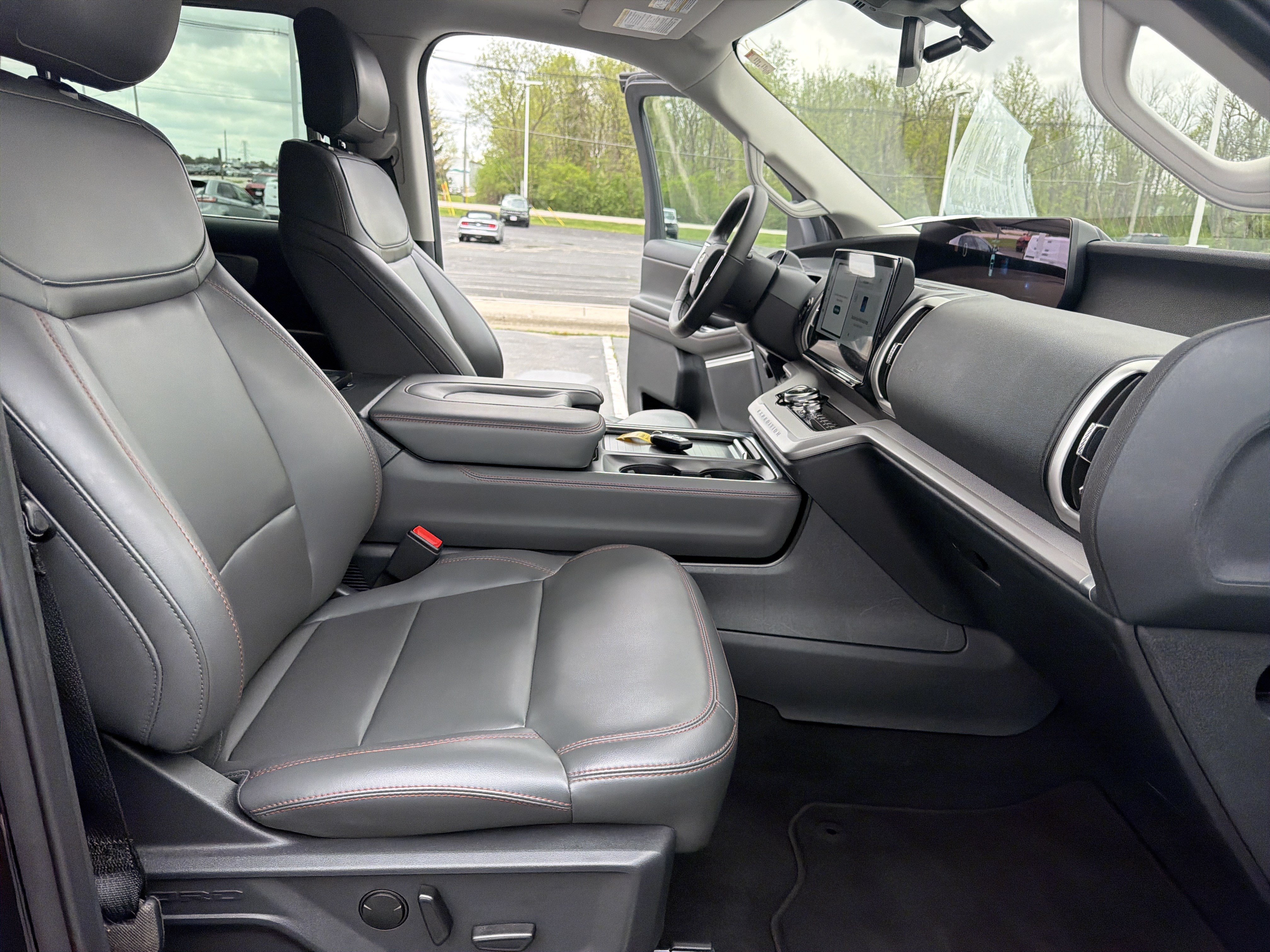 Certified 2025 Ford Expedition Max Active AWD/4WD image 50