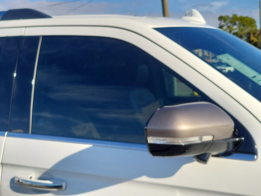 Certified 2024 Ford Expedition King Ranch image 7