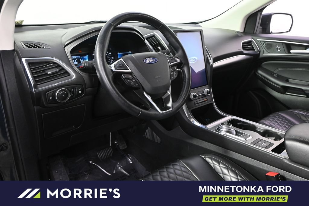 Certified 2024 Ford Edge Titanium AWD/4WD image 11