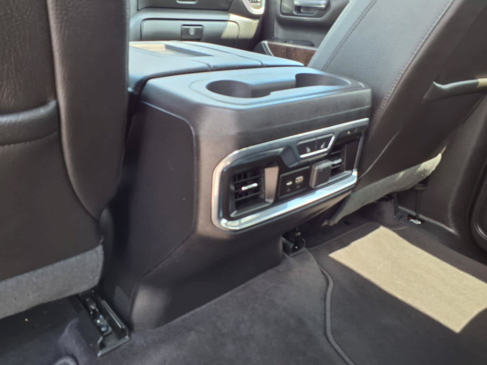 Used 2019 GMC Sierra 1500 Denali w/ Denali Ultimate Package AWD/4WD image 23