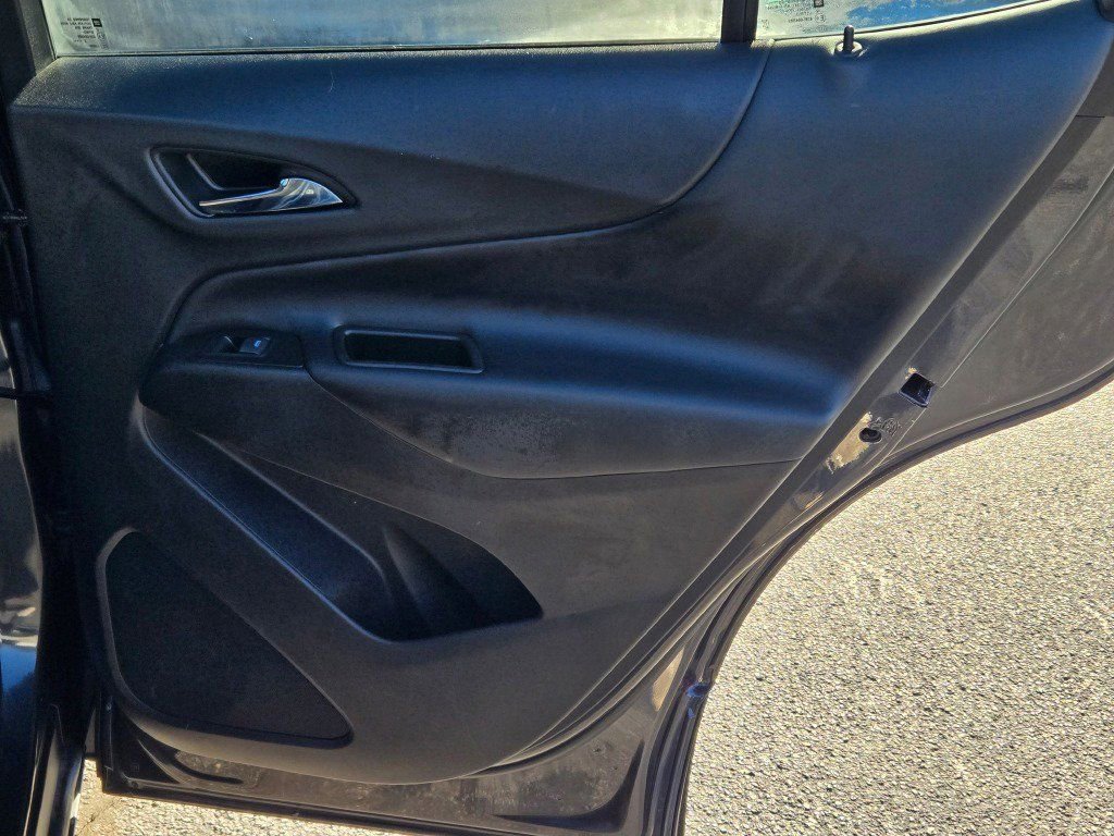 Used 2022 Chevrolet Equinox LT image 10