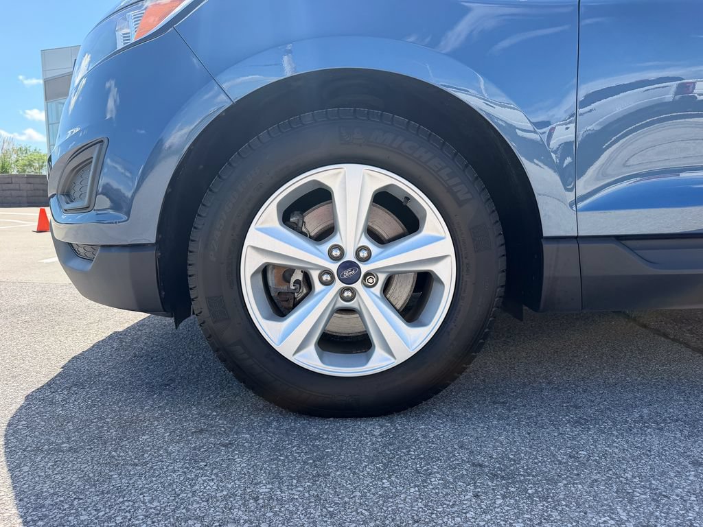 Certified 2018 Ford Edge SE AWD/4WD image 33