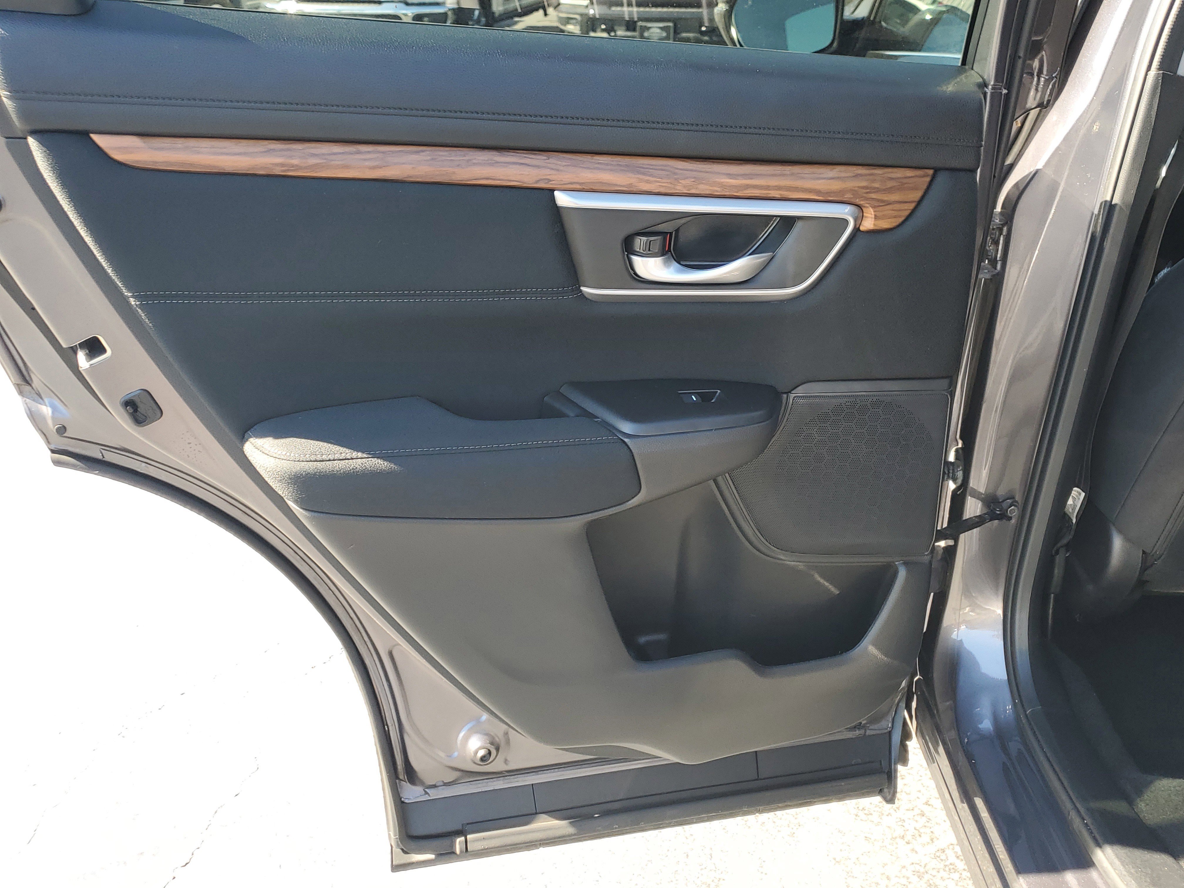 Used 2021 Honda CR-V EX image 11