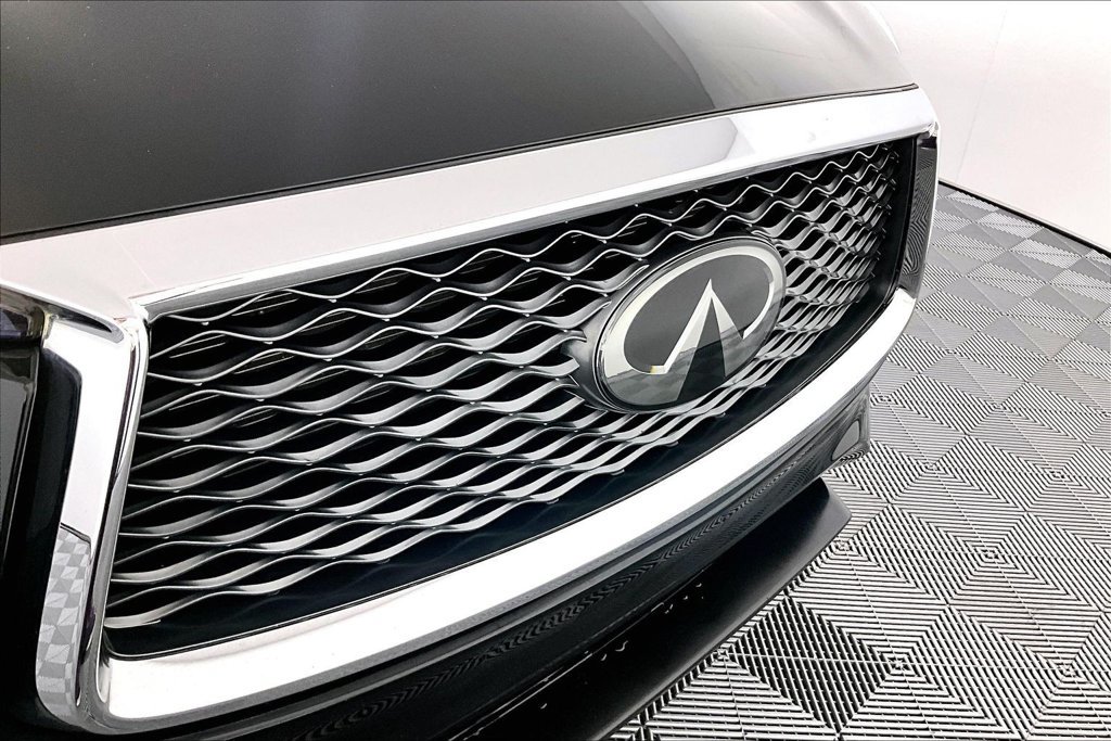 Used 2023 INFINITI QX50 Luxe FWD image 30