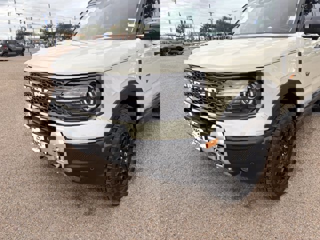 Certified 2025 Ford Bronco Sport Badlands w/ Badlands Tech Package image 2