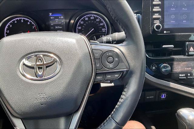 Used 2022 Toyota Camry SE FWD image 19