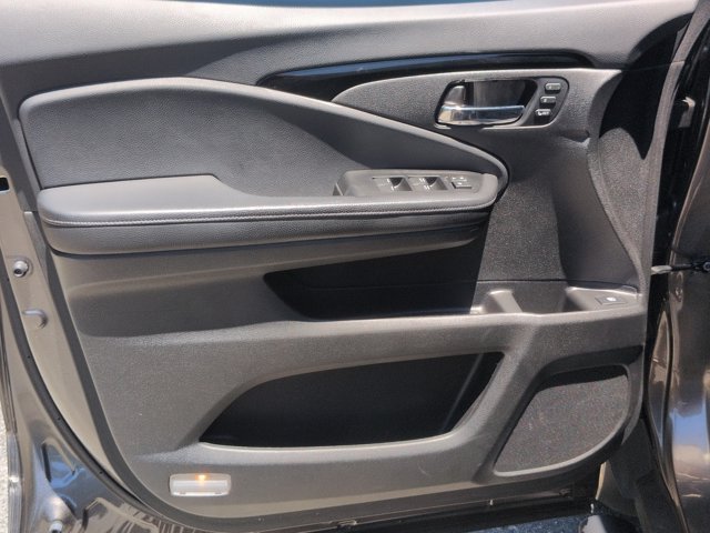 Used 2020 Honda Ridgeline RTL-E image 13