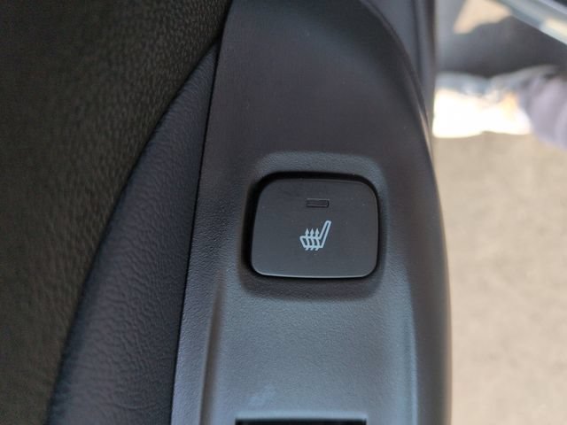 Used 2022 Chevrolet Bolt EUV Premier w/ Sun & Sound Package FWD image 24