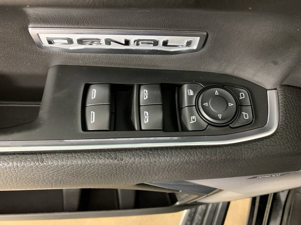 Used 2024 GMC Sierra 1500 Denali w/ Denali Reserve Package AWD/4WD image 20
