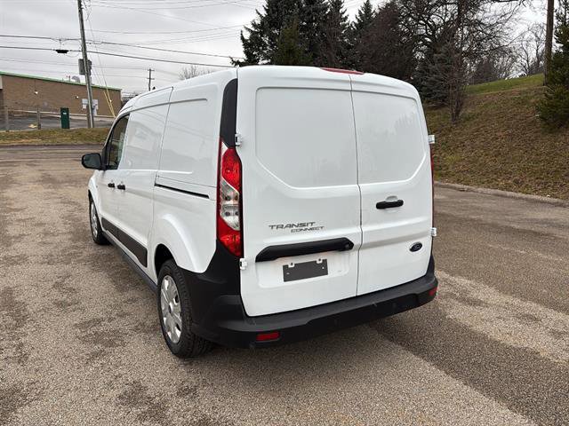 Certified 2023 Ford Transit Connect XL image 3