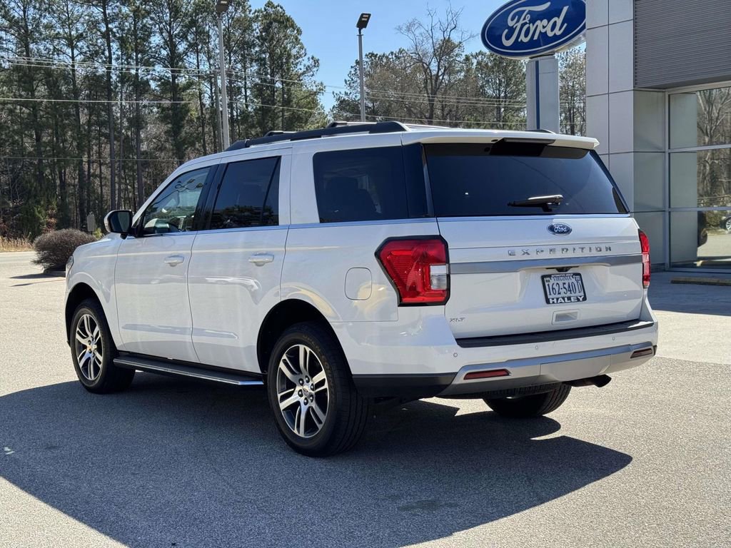 Certified 2022 Ford Expedition XLT image 2