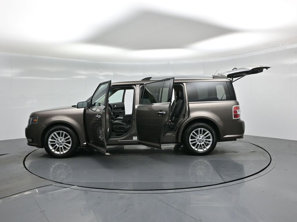 Certified 2019 Ford Flex SEL w/ Equipment Group 202A image 38