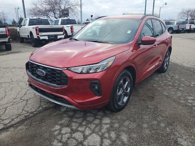 Certified 2023 Ford Escape ST-Line Select w/ Tech Pack #1 image 4