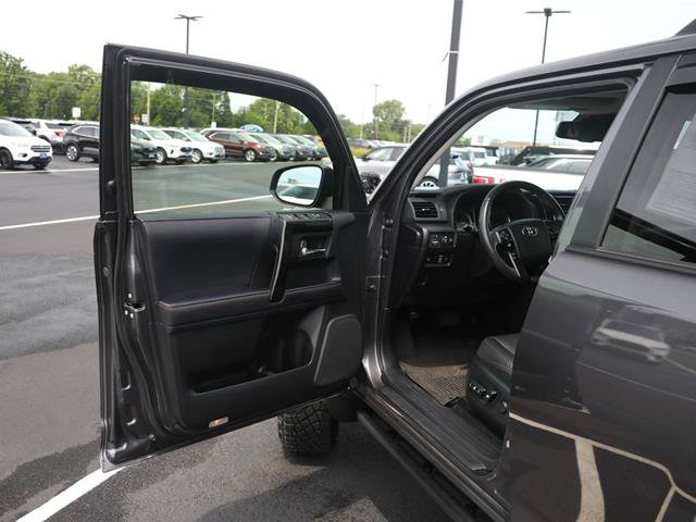 Used 2023 Toyota 4Runner TRD Off-Road Premium w/ Off Road Premium Plus Package AWD/4WD image 19