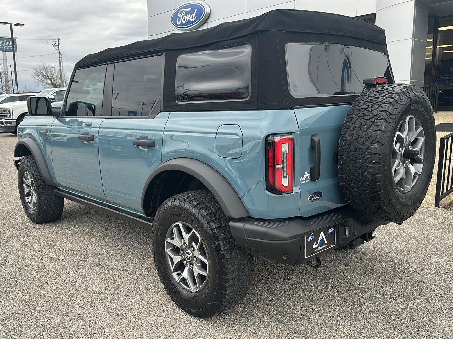 Certified 2022 Ford Bronco Badlands image 37
