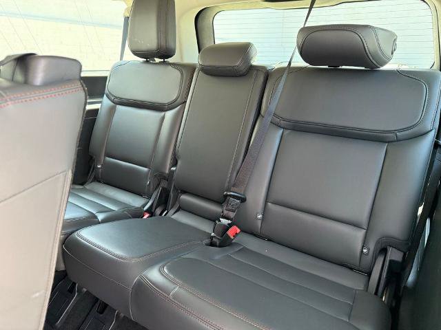 Certified 2025 Ford Expedition Max Active AWD/4WD image 9